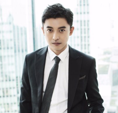 李佳航整容了吗?