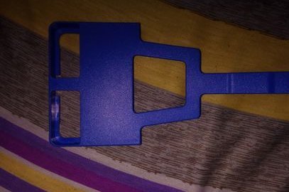 怎么去手机白边？