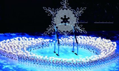 北京冬奥会开幕式主持人是谁？