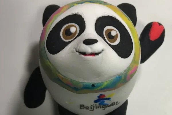 冰墩墩用彩泥怎么做