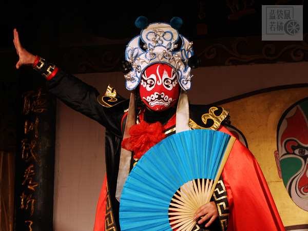 变脸的人变脸的秘密是什么？