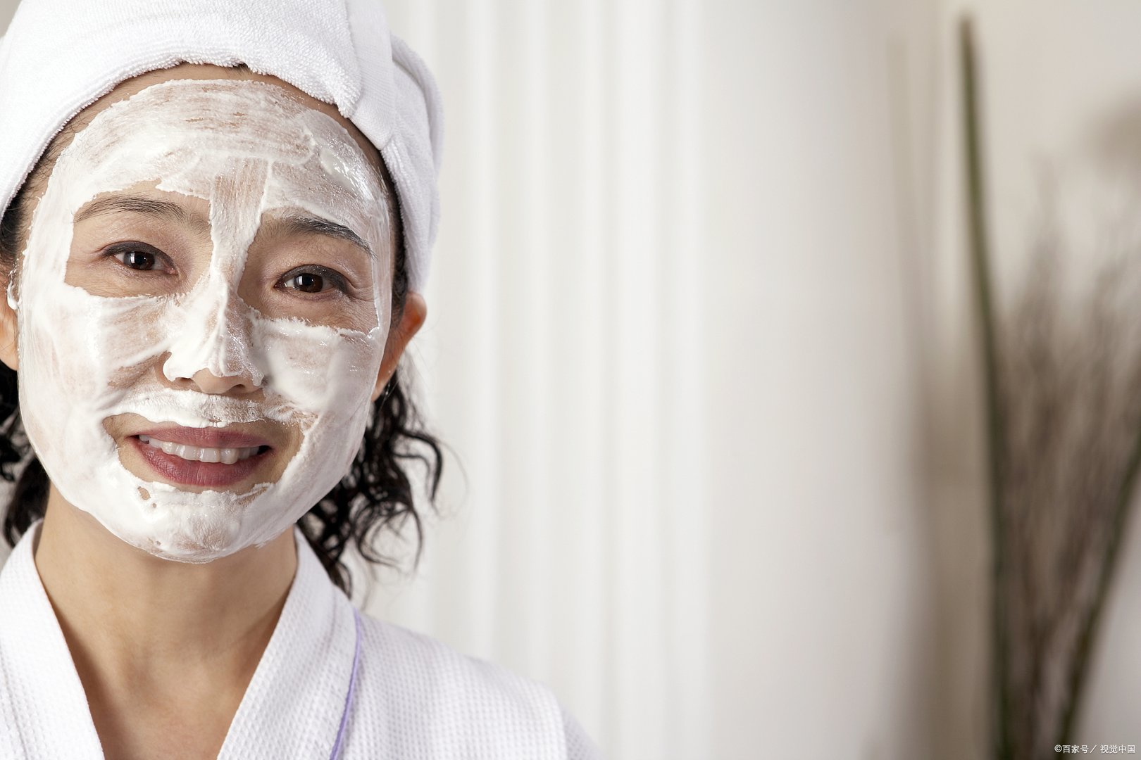 锁水面膜有什么作用？推荐哪种？自制锁水面膜应该怎么做呢？