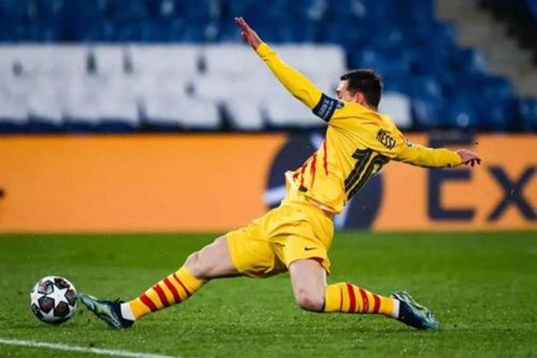 欧冠：巴黎总比分5-2淘汰巴萨，这场比赛谁的表现最抢眼？