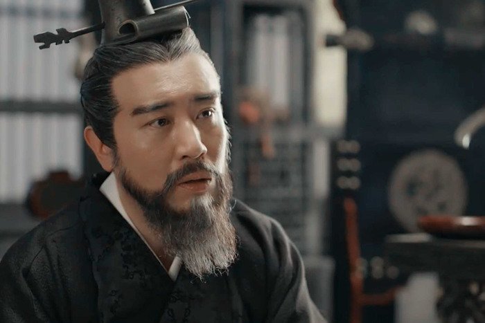 三国时期著名才女蔡文姬，与曹操是什么关系？