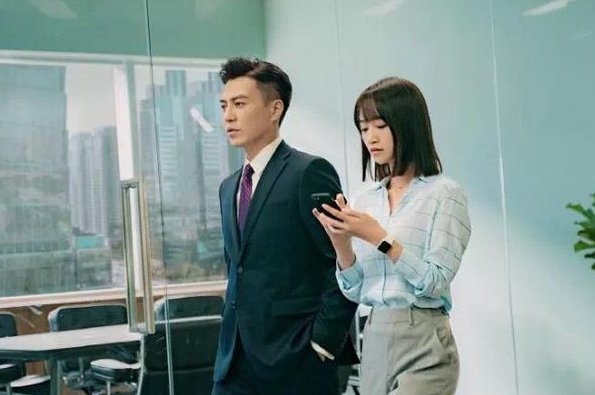 靳东主演的电视