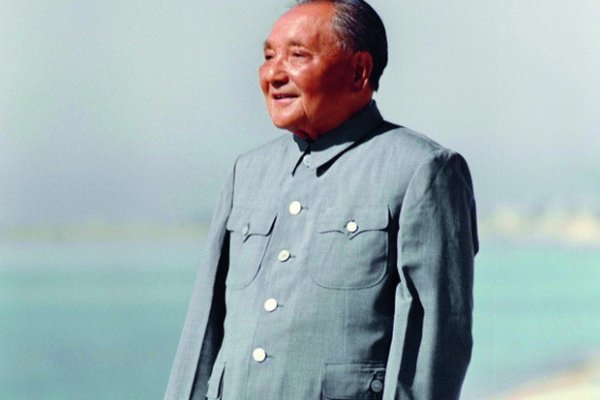 邓小平在1992年南方谈话中提出的“三个有利于”是(