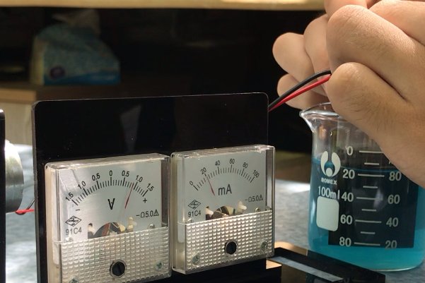 锌和铜在原电池中的反应