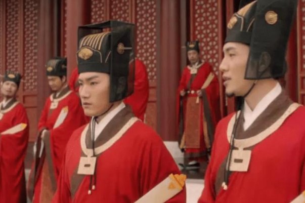 李少红回应《大宋宫词》的争议，如何评价她的回应？