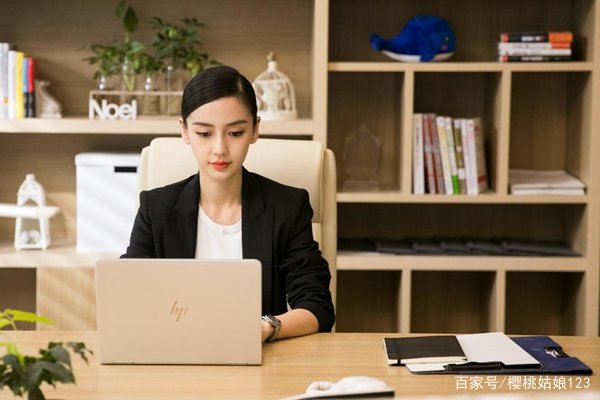 女上司和男下属之间的暧昧关系如何破解