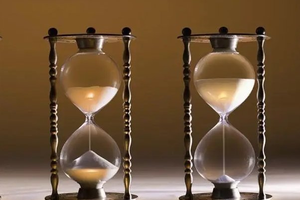 时间的仆人的意思