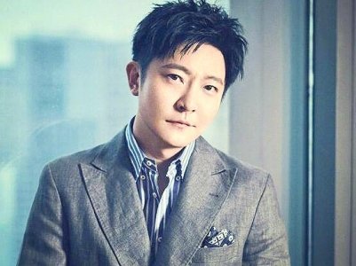 雷佳音被认成郭京飞,这两兄弟长得真有这么像?