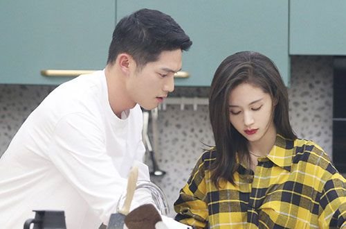 “恋爱上头”王子文自曝男友从不送礼，喜欢户外旅游，你怎么看？