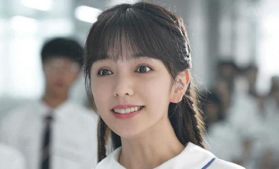 东北插班生沈佳宜扮演者