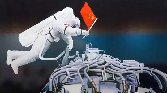 翟志刚谈上次出舱感受,他出舱后能适应地球上的生活吗?