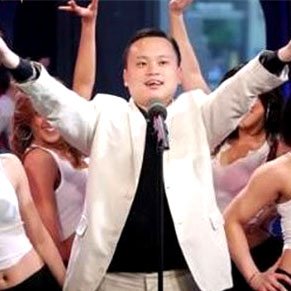 孔庆翔的人物经历