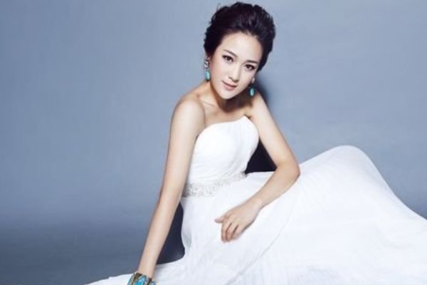 你把爱情给了谁是谁唱的?