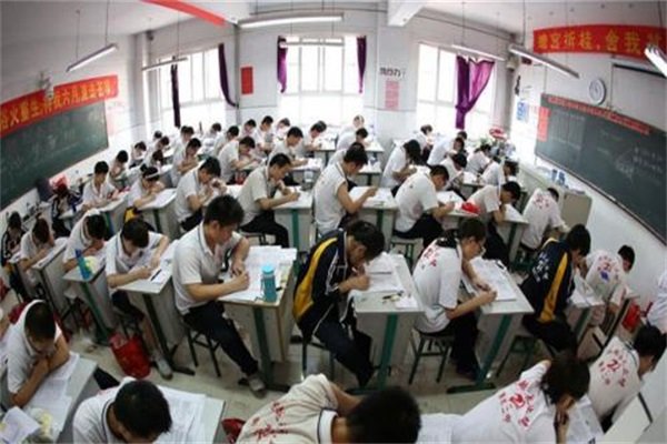 天津高考18人违纪作弊被查处，你怎么看待高考作弊行为？