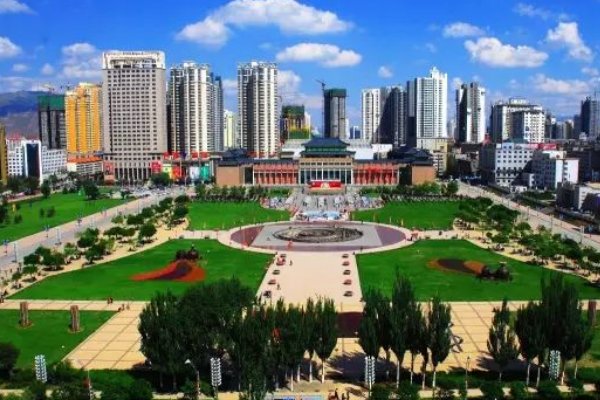 额济纳旗是市还是县？