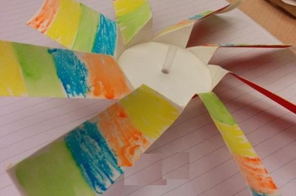 没有大头针用什么固定风车能传起来