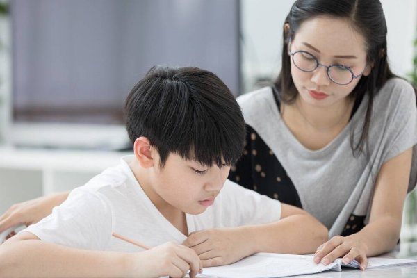 深圳一对一上门家教收费标准是怎样的？