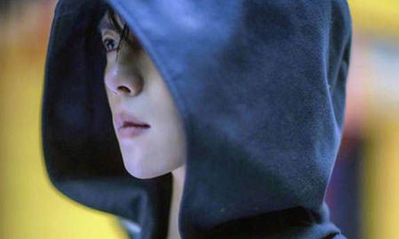 张起灵和吴邪是什么关系？