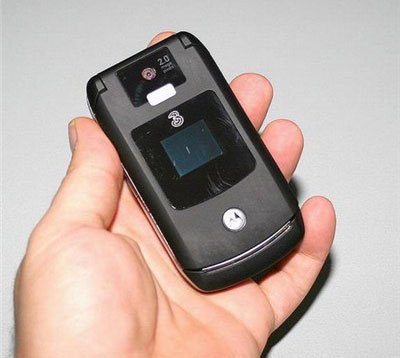 摩托罗拉V3x的基本参数