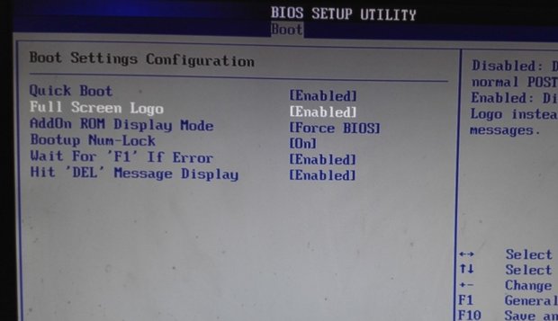 电脑开机出现主板Logo界面怎么办？