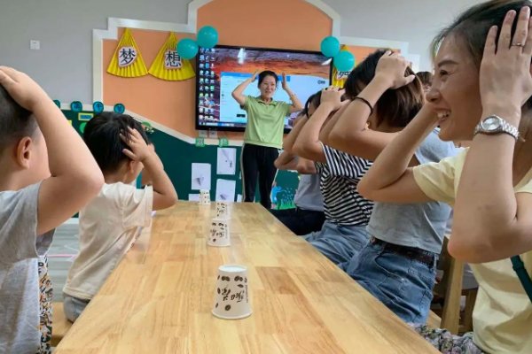 眼疾手快造句简单