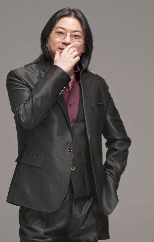 高晓松家庭背景