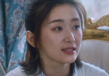 甜蜜中莫小莉的工作是什么？