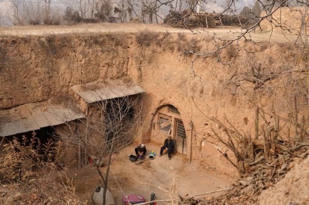 安徽一农村女子月入1千称自己很快乐，这种快乐要有哪些“舍得”？