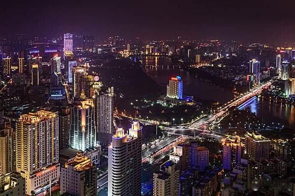 异地恋见面一般是怎么个疯狂的流程？