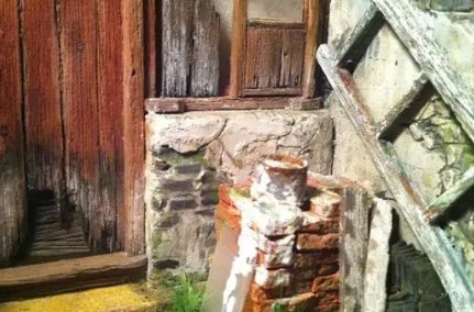 河南周口一女学生被安排在废弃20年小院隔离，你敢独自在废弃小院生活吗？