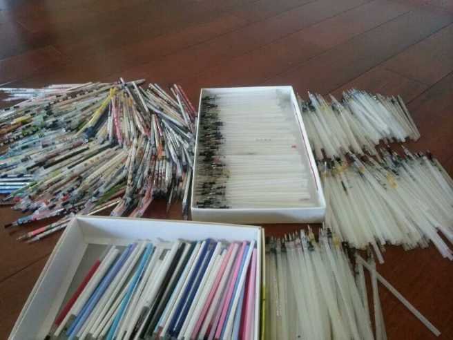 180根空笔芯引发全网共鸣，空笔芯给你留下过怎样的回忆？