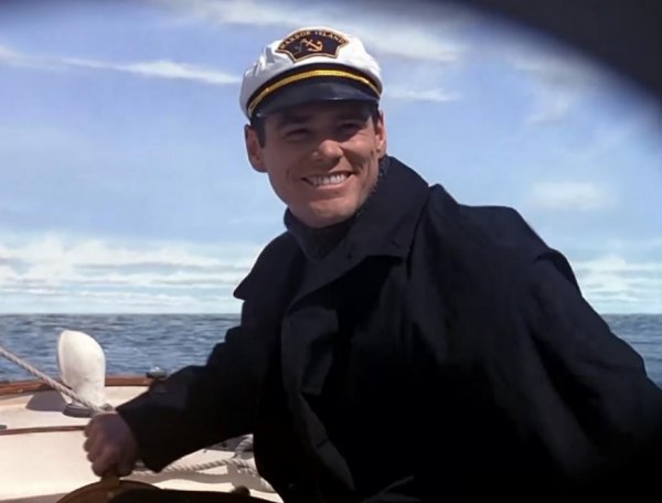 楚门的身边都是演员，只有他自己不知道，假如你成为他后，该怎么逃离？