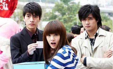 王传一为什么否认与女友恋情？