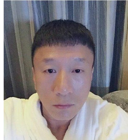 孙红雷的家庭背景是怎样的?