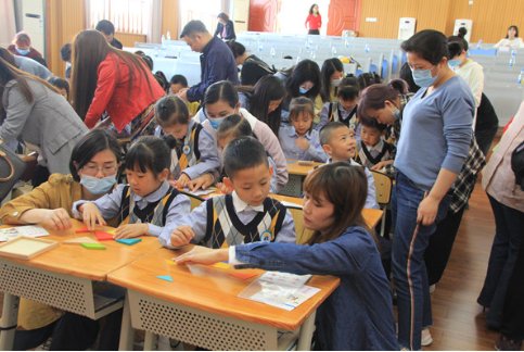 去年今日此门中下一句是什么