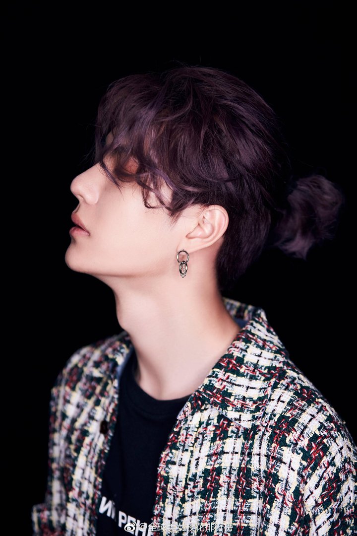 王一博为什么起诉黑粉，被挂八天八夜是什么梗？