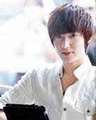 李民浩的个人资料和最帅的照片