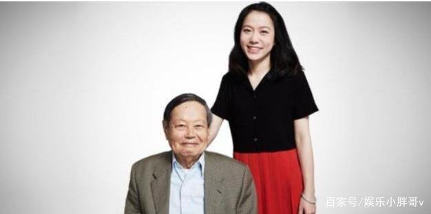 一转眼16年，当初“攀高枝”嫁给82岁杨振宁的28岁翁帆，后来如何？