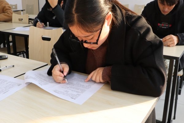 合肥教师编制难考吗