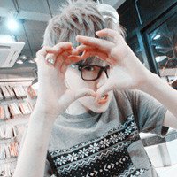 求阿宝色原大图。