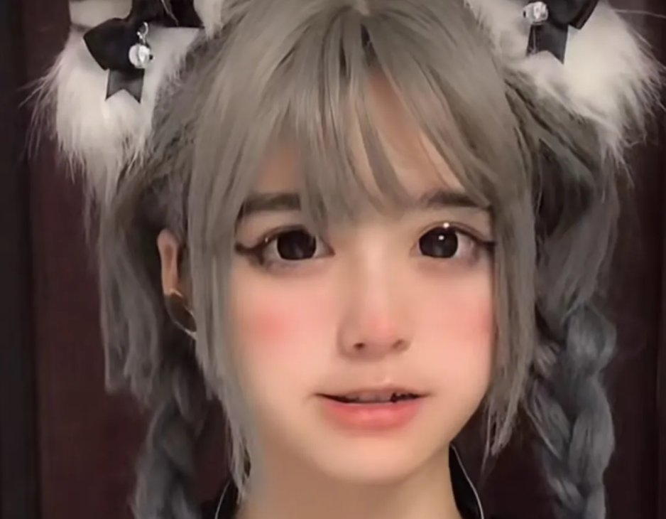 网红安妮是男的还是女的?