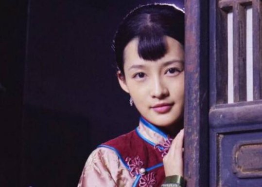 举人老爷用田小娥做什么？