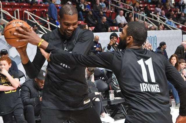 杜兰特跟腱断裂获赔1400万，那易建联能得到多少？