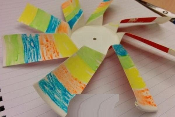 没有大头针用什么固定风车能传起来