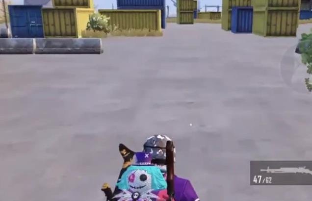 和平精英：如何练习流畅的身法？二段跳，侧身跑，S走位，这些你都知道吗？