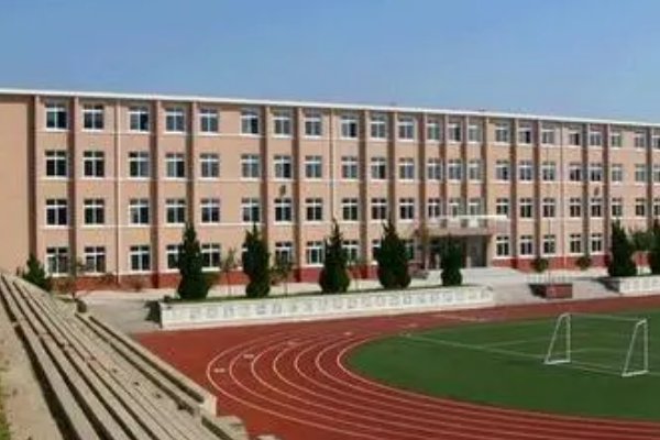 大连技术学校哪个好