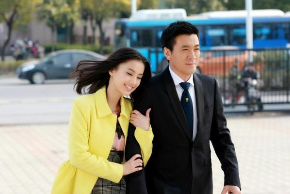 《婆妈》中，杨子为黄圣依跳女团舞，为何会变得毫无惊喜还尴尬？